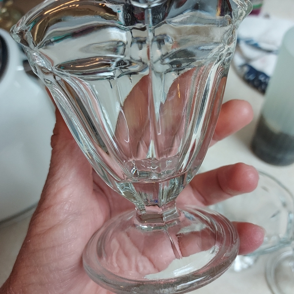 Anchor Hocking Footed Sherbet/Dessert Dish Set Of 4